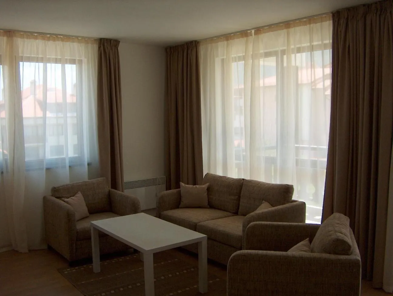 Winslow Elegance Apartments Bansko 3*,